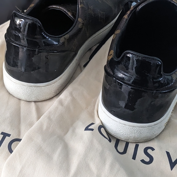 Louis Vuitton Frontrow Sneaker - Picture 6 of 11